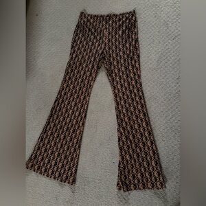 No Boundaries Floral Patterned Flare Bell bottom Pants size 11 stretch